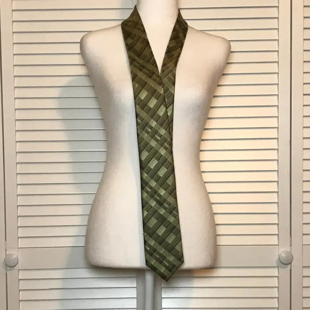 John Ashford Geometric Classic Wide Necktie